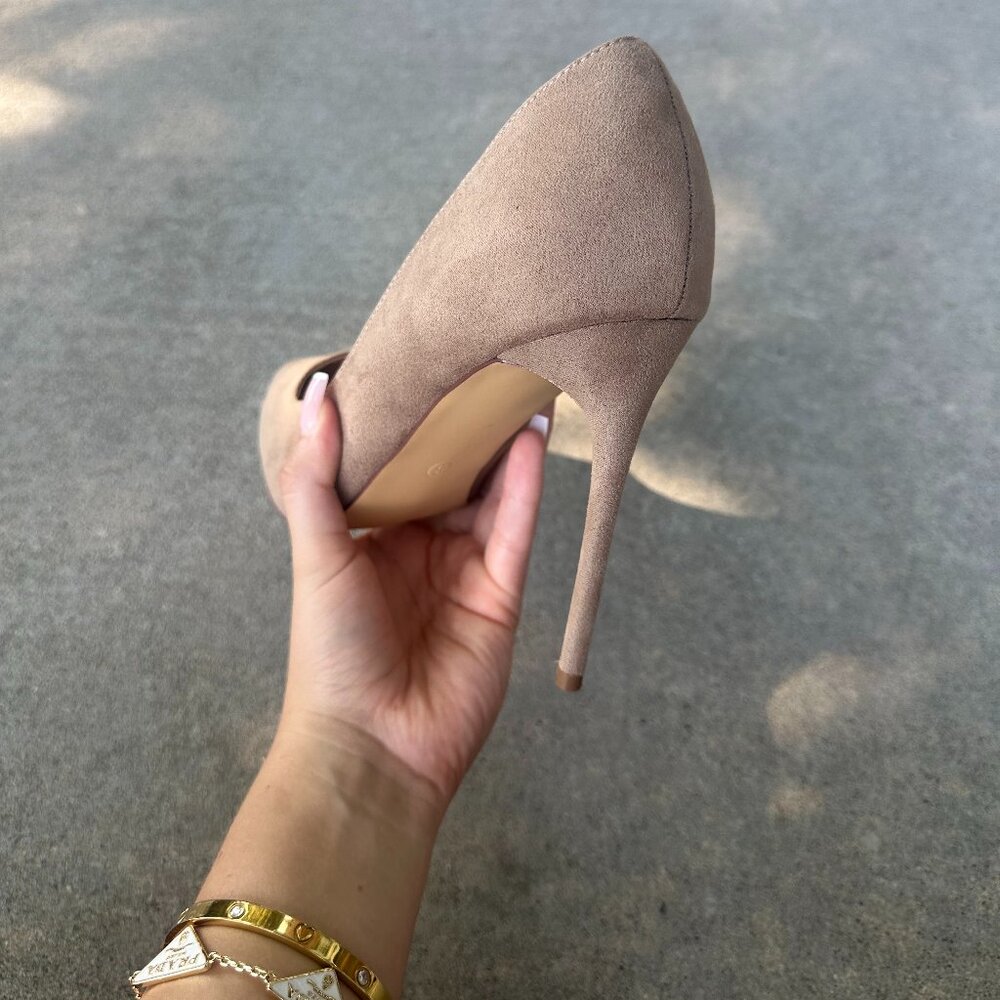 NEW Lilliana Nude High Heels Pointed Toe - Picture 3 of 4